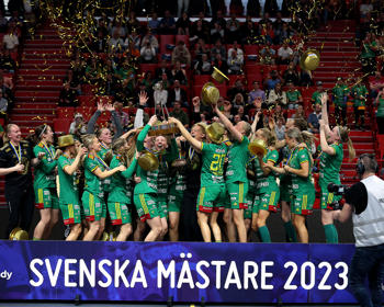 Thorengruppen firar sm-guld 2023 på podiet