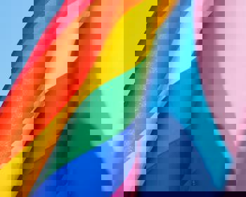 Pride Flagga