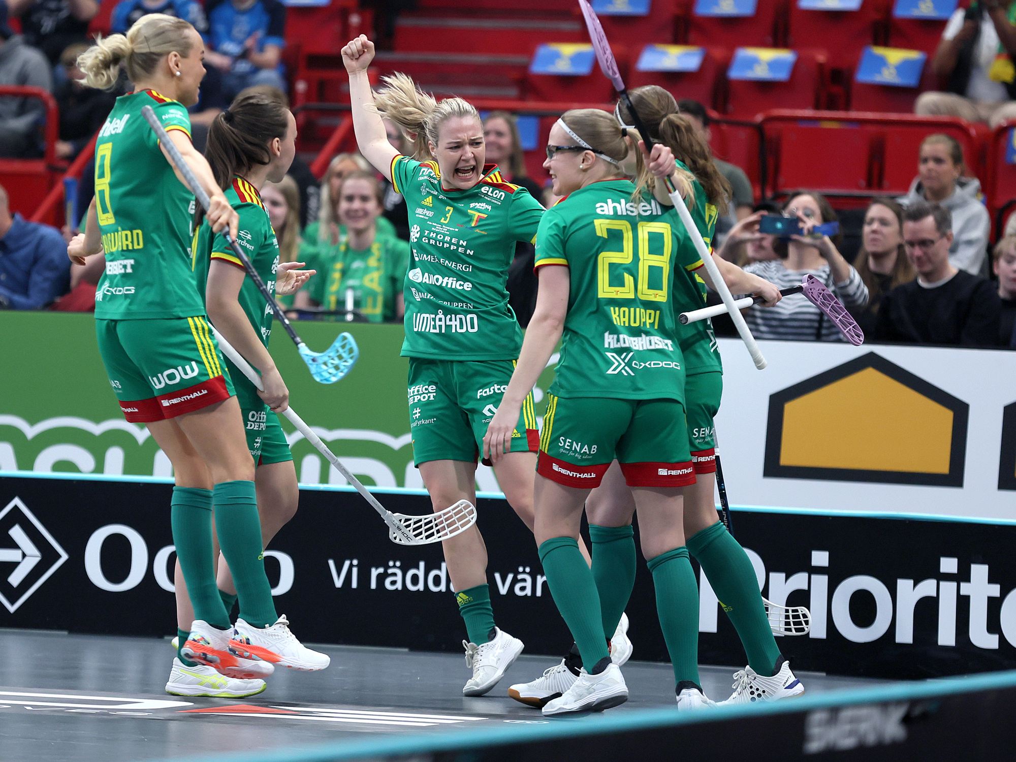 SM-final  många thorenspelare efter mål